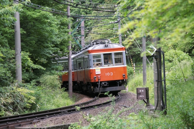 箱根登山鉄道にトンネルや急カーブが多いのはなぜ？～神奈川県の鉄道～