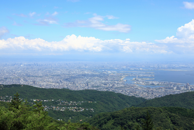 六甲山誕生の歴史～神戸市の背後にそびえる岩山はどのようして生まれた？～