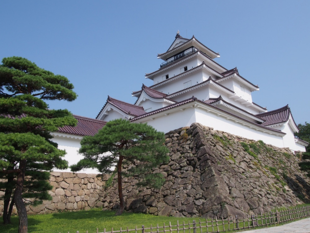 白河口の戦いに敗れた会津藩は会津若松城の開城し新政府軍に降伏する