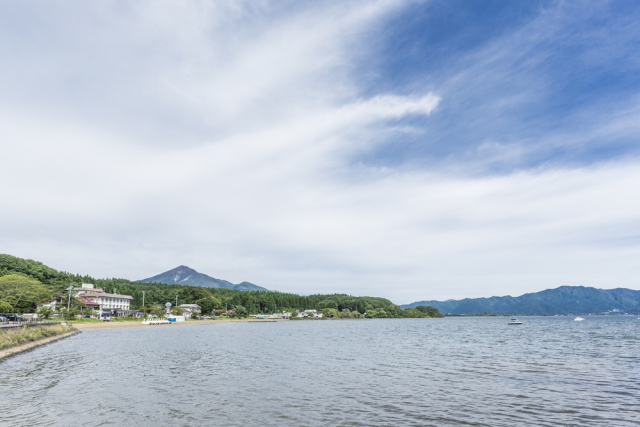 猪苗代湖の歴史と会津の地形の成り立ち～湖畔からウニ化石が！？～