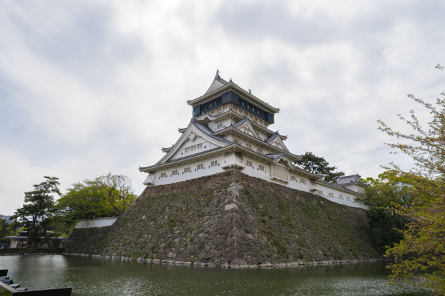 小倉城の天守閣は昭和時代に復元されたが本来の姿とは異なる!?