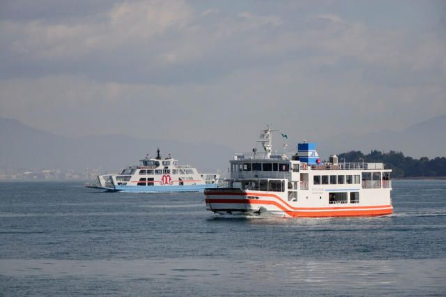 宮島フェリーは2つの会社で3航路を運営。宮島と宮島口をつなぐ重要交通機関