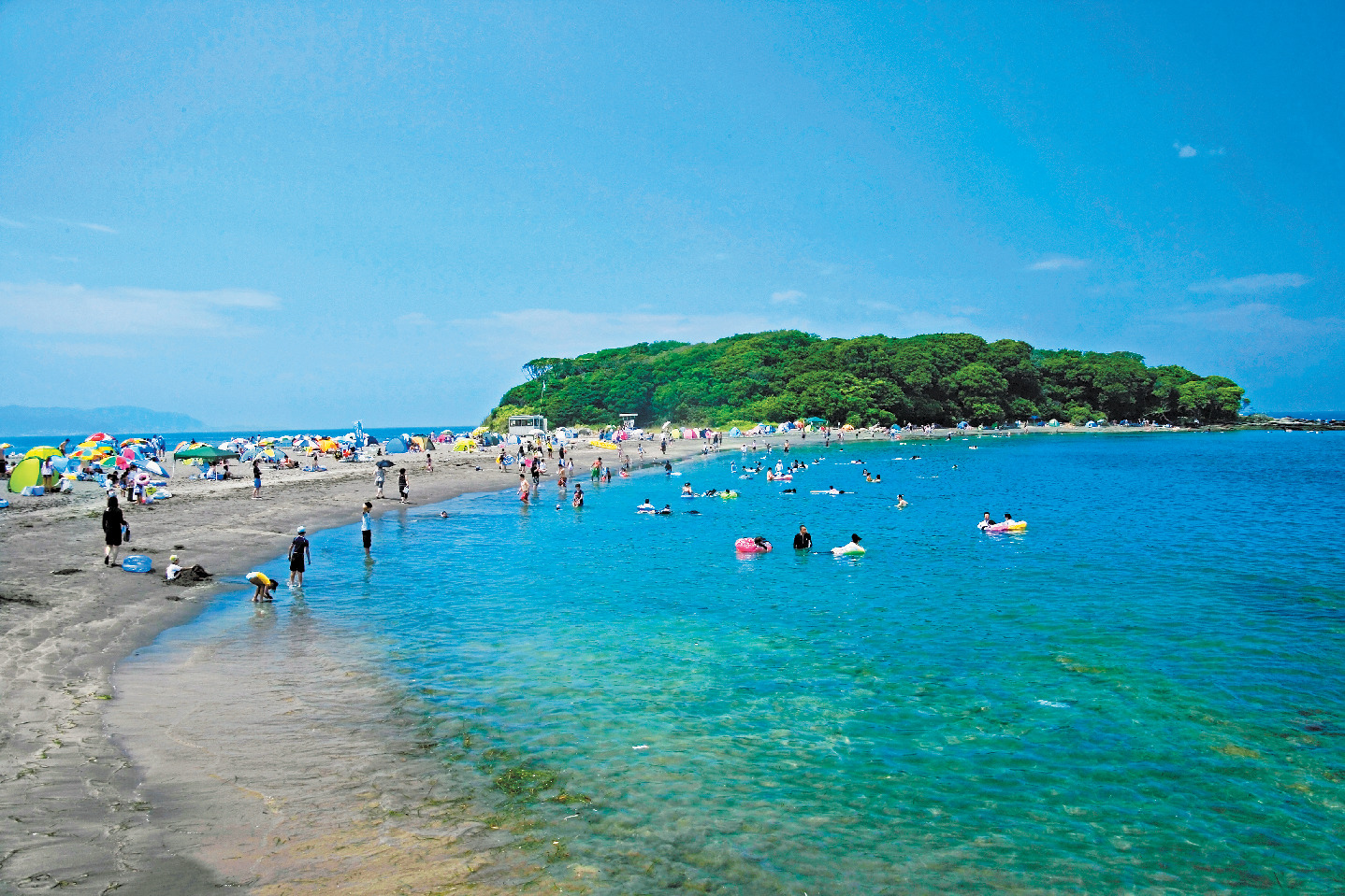 千葉【沖ノ島】で島遊び！美しい海に囲まれた無人島 - まっぷるトラベルガイド