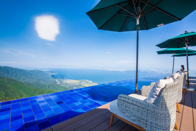 滋賀 空中テラスから琵琶湖の眺めをひとり占め びわ湖バレイ に大人のリゾートエリアが新オープン まっぷるトラベルガイド