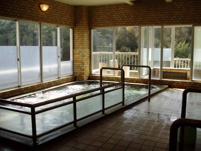 39000098_1851_1.jpg