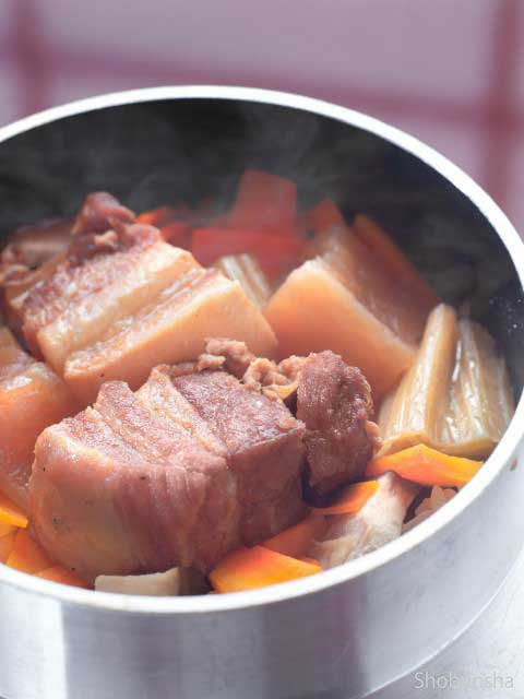 炊きたてのおいしさを味わう 釜めし 玉や