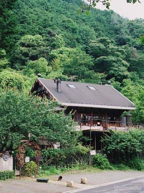 ギャラリィ&カフェ 山猫軒