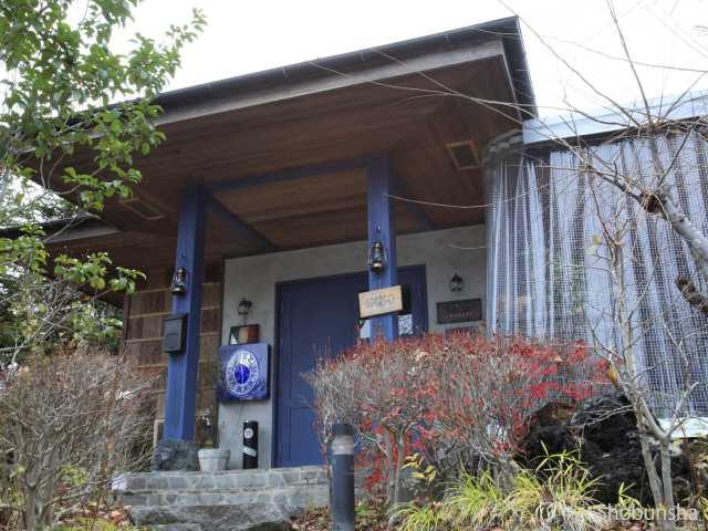 ア フェネステッラ