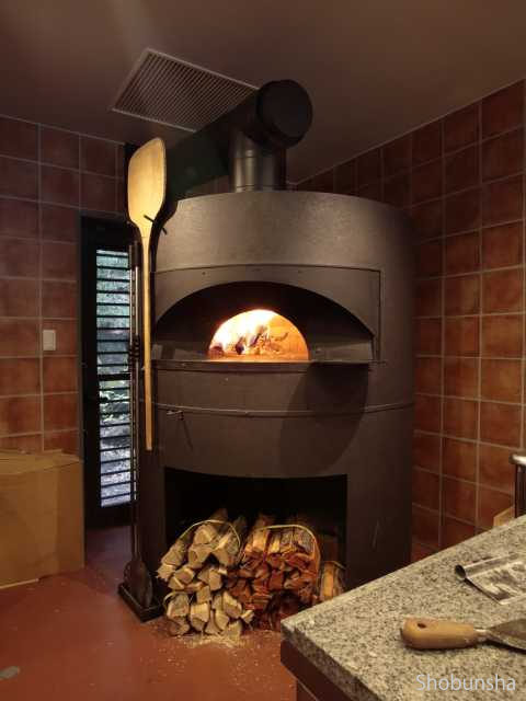 ア フェネステッラ