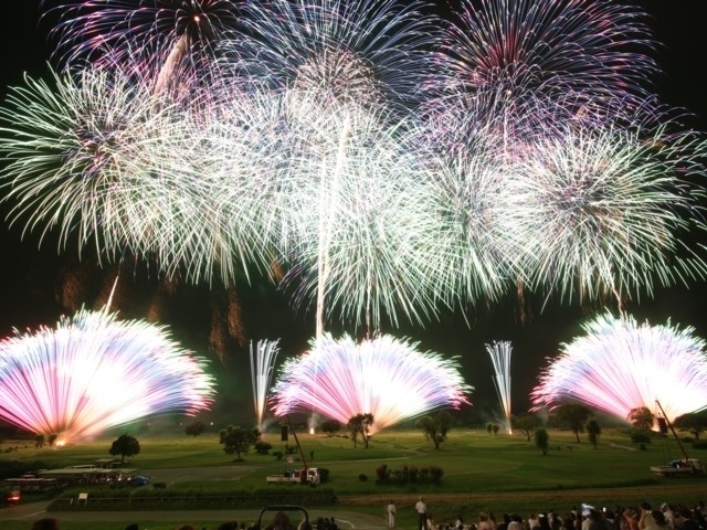 21年開催未定 第14回古河花火大会 まっぷるトラベルガイド 21年開催未定 第14回古河花火大会 まっぷるトラベルガイド