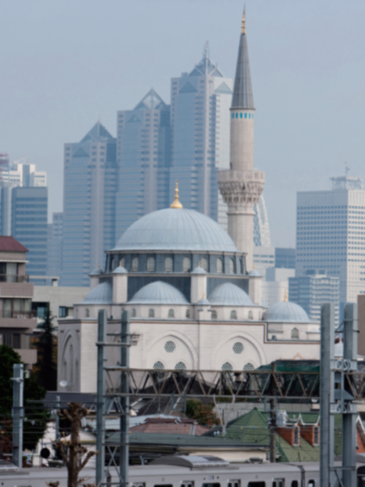 東京ジャーミイ」でトルコを体験する！ 東京駅から25分のゴージャスな