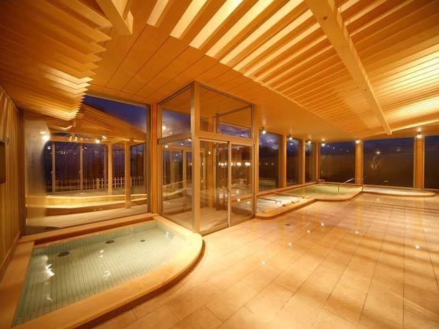 秋田県のおすすめの日帰り温泉スポット 22版 営業時間やアクセス お風呂の種類 アメニティ情報など情報満載 まっぷるトラベルガイド 秋田県のおすすめの日帰り温泉スポット 22版 営業時間やアクセス お風呂の種類 アメニティ情報など情報満載 まっぷるトラベルガイド