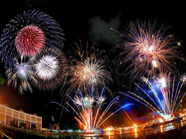 愛媛県のおすすめの花火大会 21年版 打ち上げ数 開催日 人出など情報満載 まっぷるトラベルガイド