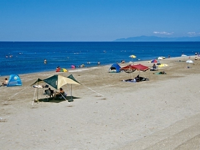 秋田県のおすすめのビーチ 海水浴場 2021年版 期間やイベント 海の家の軒数など情報満載 まっぷるトラベルガイド