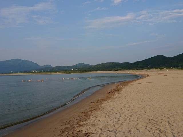 寺泊中央海水浴場 まっぷるトラベルガイド