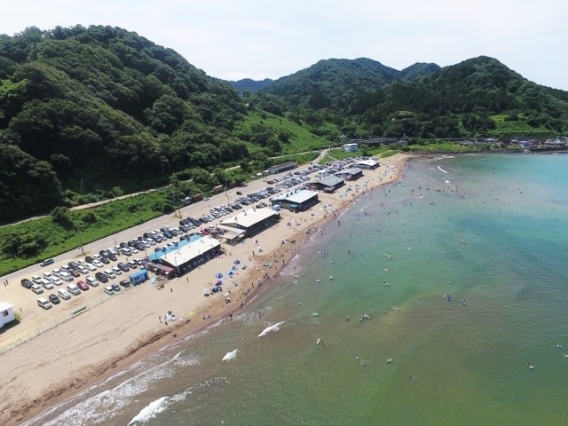 なおえつ海水浴場 まっぷるトラベルガイド