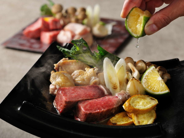 郷土の恵みを心尽くしの会席料理で