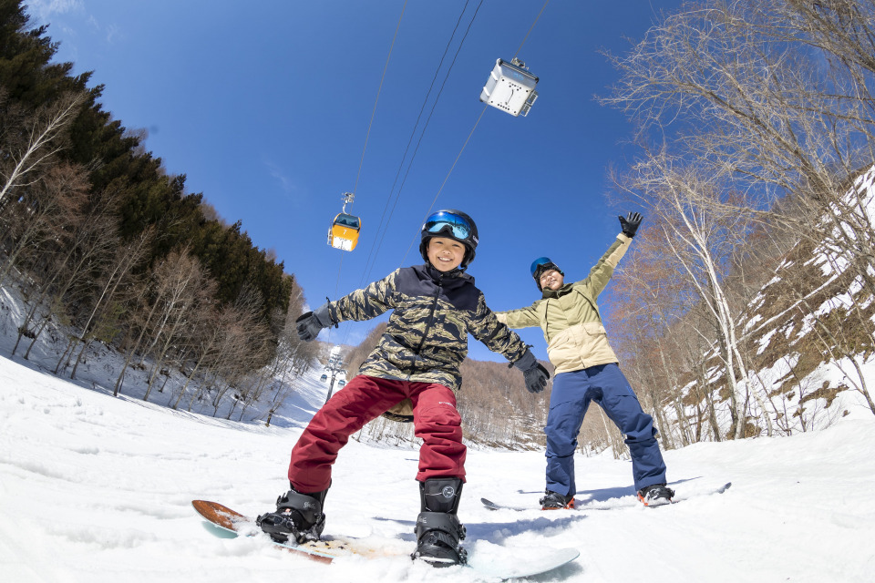 買い保障できるスキー冬]雪フレ、フレ！ 首都圏から行ける親子スキー＆雪遊びスポット11