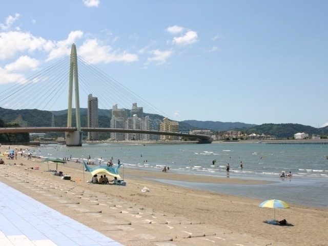 和歌山県のおすすめのビーチ 海水浴場 22年版 期間やイベント 海の家の軒数など情報満載 まっぷるトラベルガイド