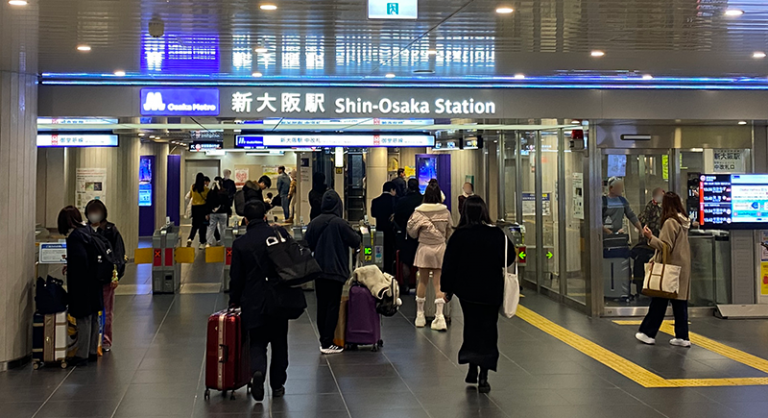 【新大阪駅構内・グルメ＆お土産】新幹線改札内から改札外まで、わかりやすい駅構内図付きで徹底紹介！乗り換えルートも動画付き♪ - まっぷるウェブ