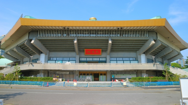 日本武道館へライブ遠征!コンサートに便利なおすすめグルメ&ホテルを紹介 - まっぷるウェブ