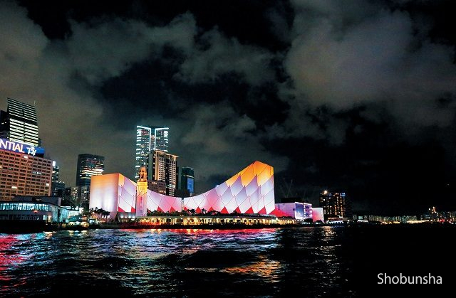 世界屈指の光のショー おすすめ香港夜景スポット 楽しみ方 まっぷるトラベルガイド