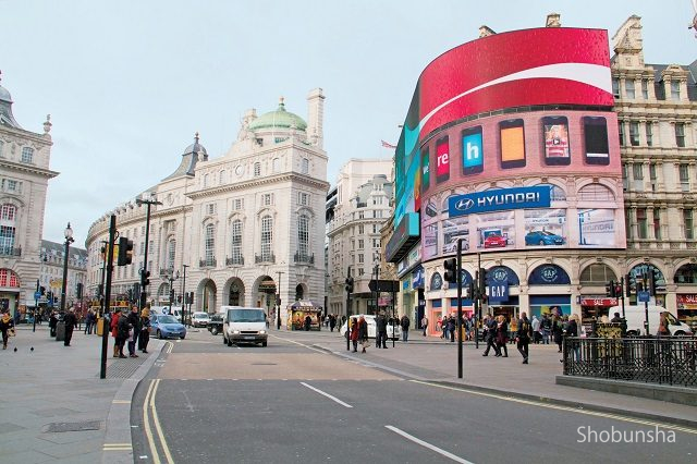 ロンドンの繁華街 ピカデリー サーカス周辺 観光旅行メディア まっぷるトラベルガイド