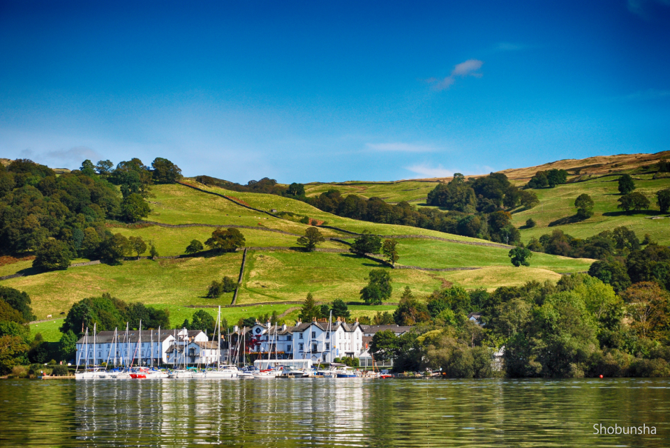 イギリス湖水地方 のどかで美しい 昔のままの水辺風景 観光旅行メディア まっぷるトラベルガイド