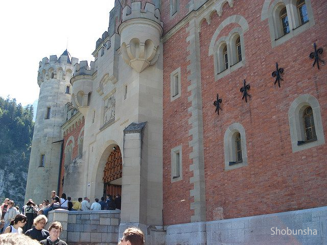 224652328_790b909ad2_z