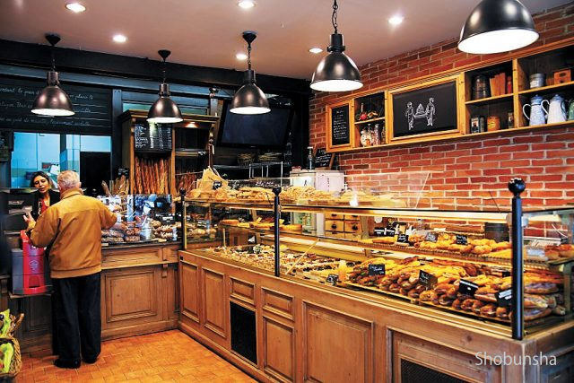パリの街で人気のブーランジュリー パン屋 へ まっぷるトラベルガイド