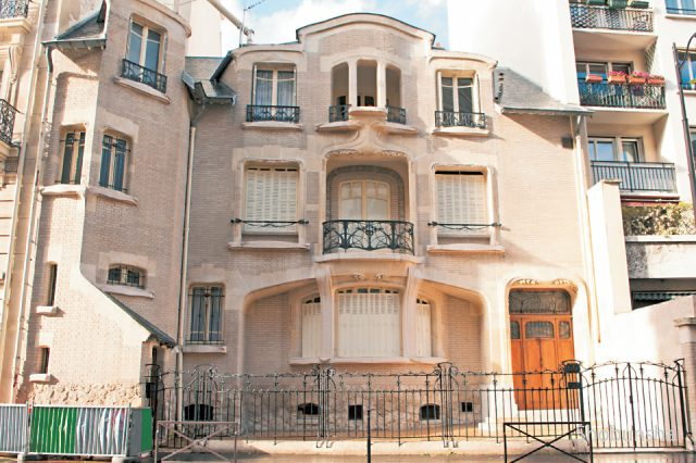 パリの建築史 覇権者が築いた美しい都 観光旅行メディア まっぷるトラベルガイド