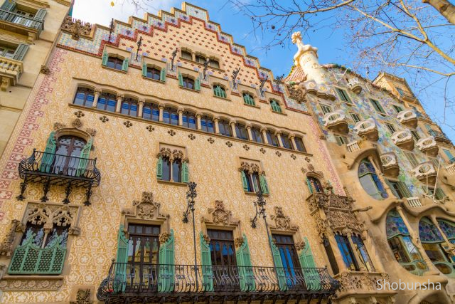 バルセロナ 優美なモデルニスモ建築を巡る まっぷるトラベルガイド