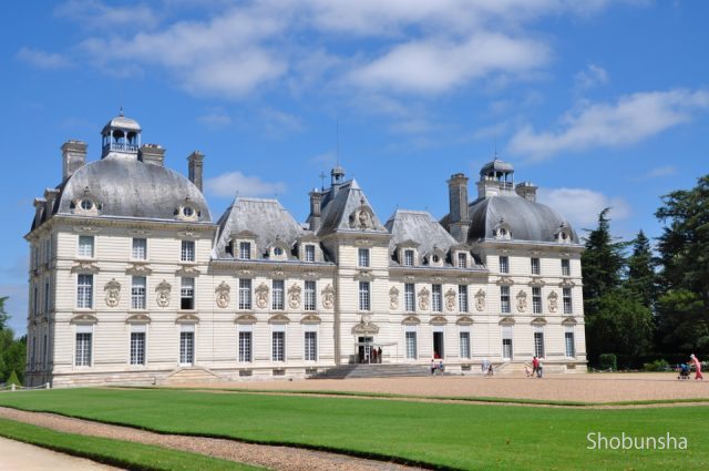 フランスの世界遺産【ロワール渓谷】川面に映る古城が美しい