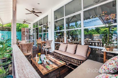 バリ島 おすすめカフェ 買い物途中に立ち寄りたい まっぷるトラベルガイド