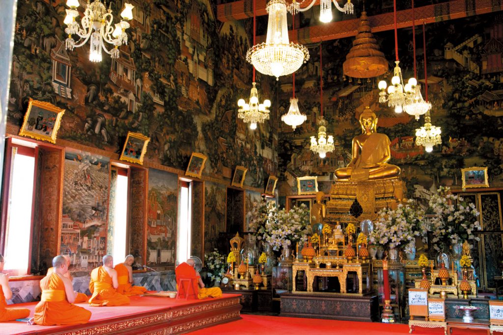 ワット・アルンの基本情報と見どころをご紹介！バンコクの3大寺院を巡ろう - まっぷるウェブ
