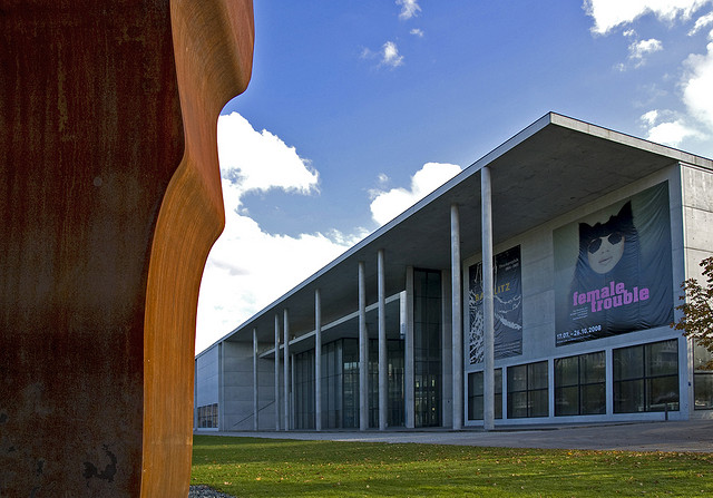 2962370916_a9f75285c2_z