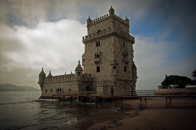 6371509871_d02116b2f5_z