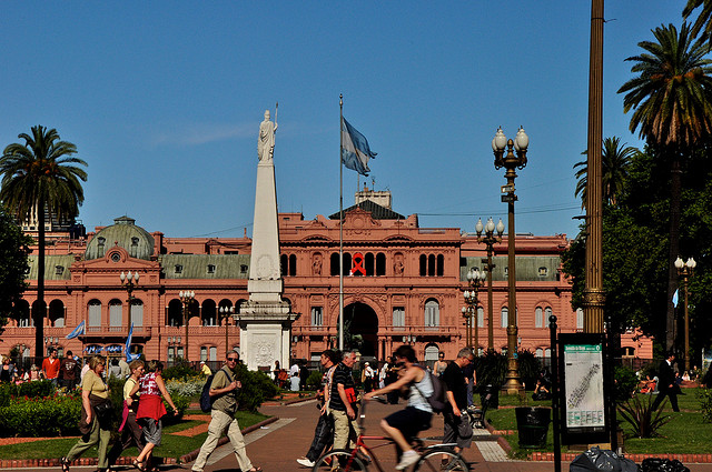 4261320208_f64c5f3355_z