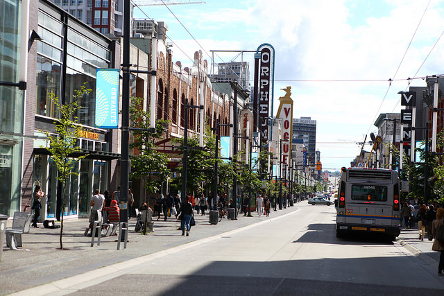 14459064242_298e5a8173_z