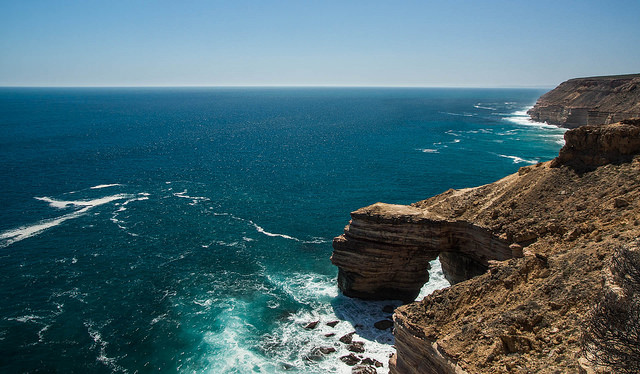 15206933728_7223550e7a_z