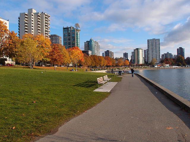 6372043585_90284c2663_z