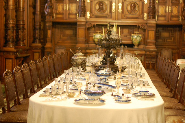 8880533812_443a7bda3d_z