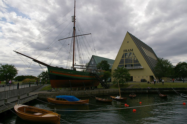 439707023_cddbf3c014_z