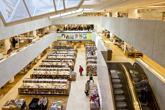 7163485696_4a9e759397_z