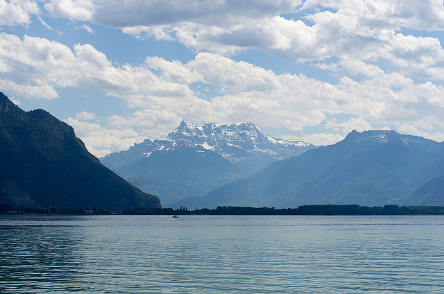 7506862212_b20025bca8_z