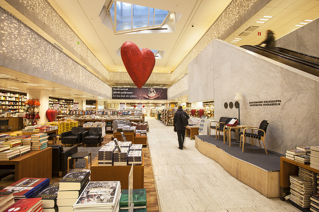 8241422062_3c9e917155_z-2