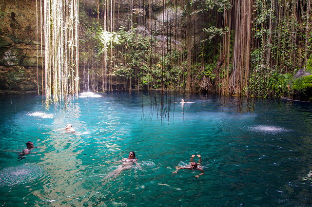 8937033074_10e136c33d_z