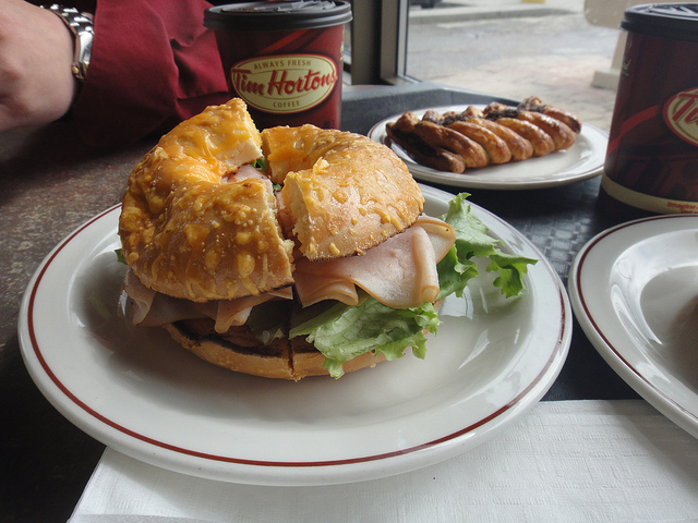 5671424284_4894050cdc_z