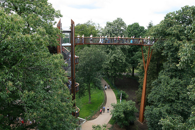 2751176659_2e74a9ee9a_z