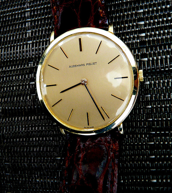 2209279008_5987be4861_z